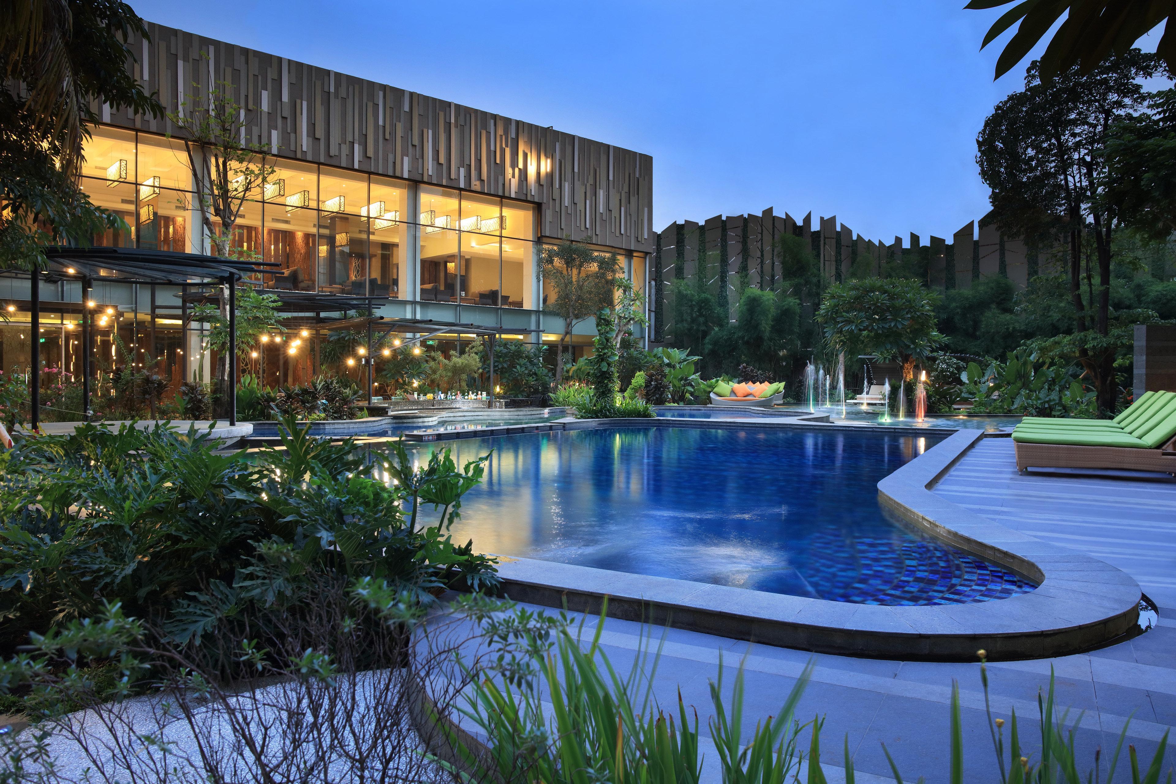 Holiday Inn Cikarang Jababeka By Ihg Exterior foto
