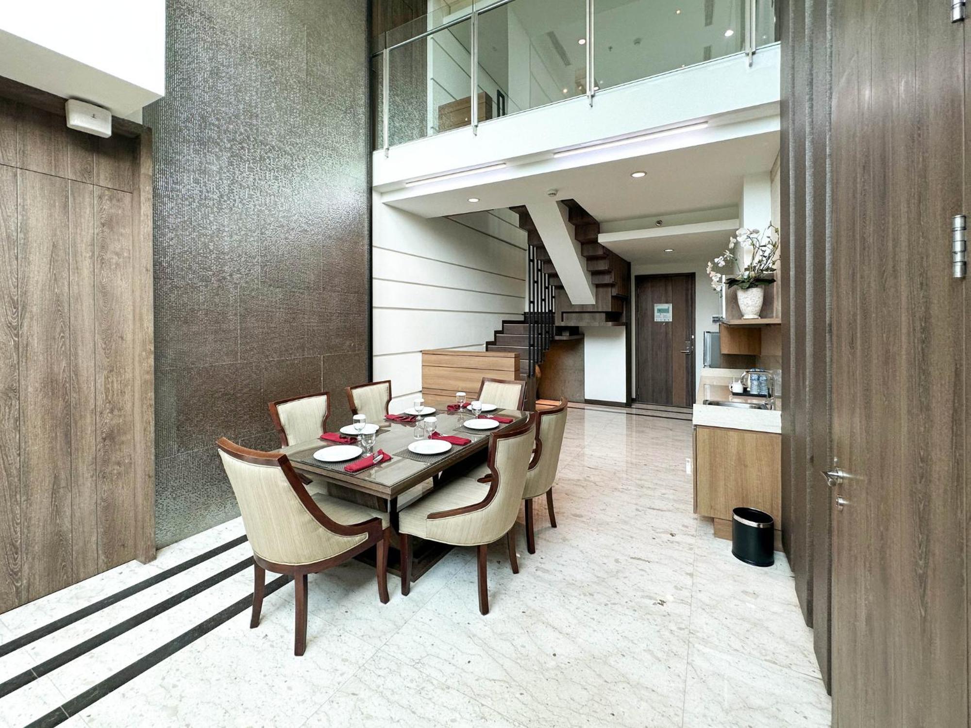 Holiday Inn Cikarang Jababeka By Ihg Exterior foto