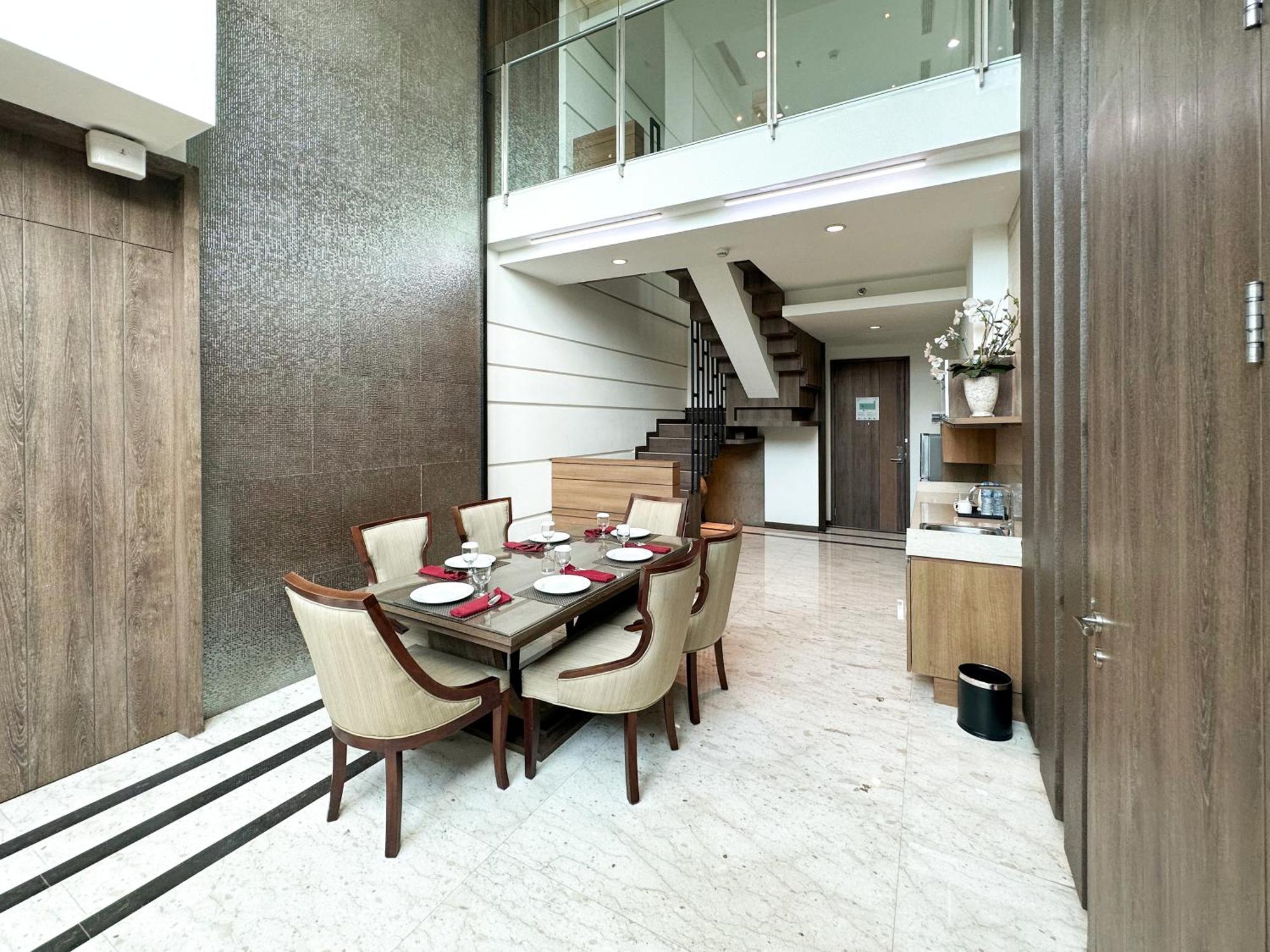 Holiday Inn Cikarang Jababeka By Ihg Exterior foto